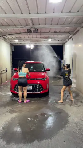 @Kylie🧿  #fyp #trending #trend #humor #fypシ #viral #carwash #funny #midnight #shananagans #foryoupage 