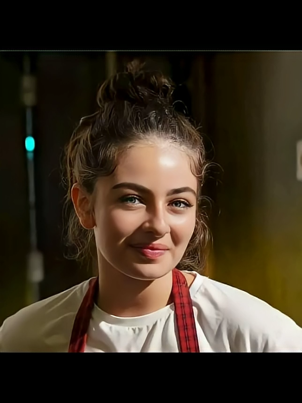 #creatorsearchinsights #foryou #foryoupage #trendingshorts #love❤️ #leyakırşan #fatimahatunlovers Fatima hatun lovers 💖