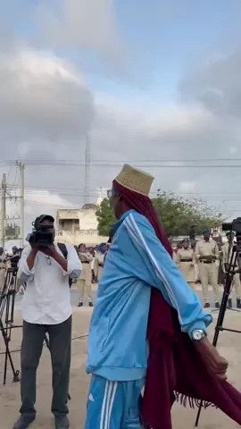 Aabe Soomaaliyeed oo Waddani ah. 