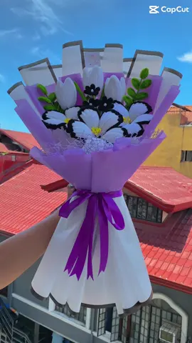 🌷if interested visit my blue app page Sweetie Blooms . #fyp #fypシ #fuzzywireflowers #fuzzywirebouquet 