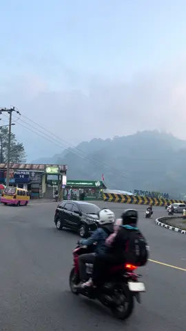 Puncak dengan keindahannya☺️#puncakbogor #vibespuncakbogor 