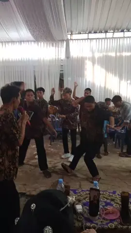 Iki joget opo