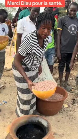 Bon dimanche à vous la famille 