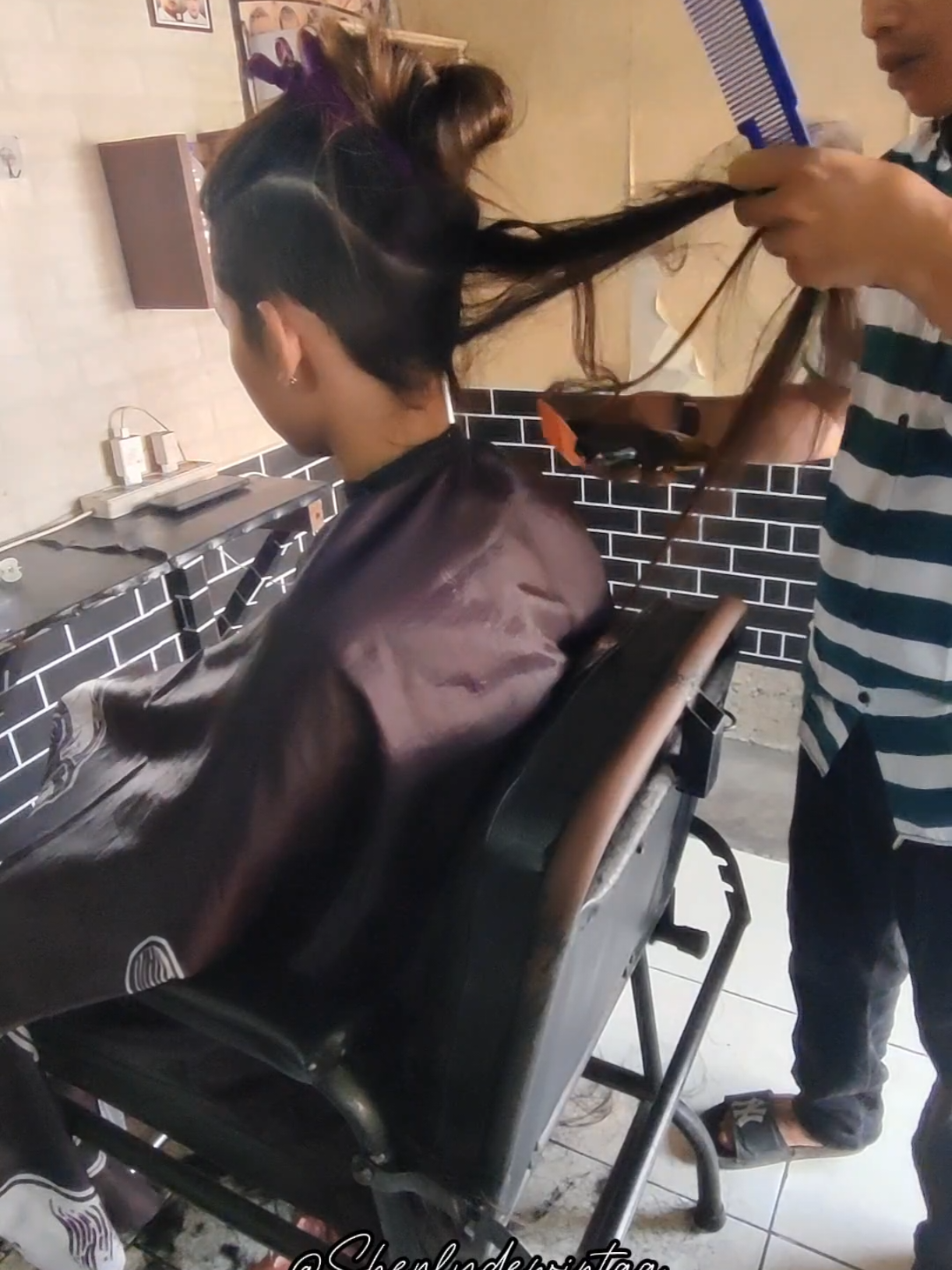 Undercut, siapa takut!!  #undercut #hairstyle #hair #haircut #fyp 