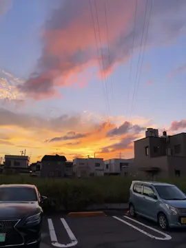 langit jepang emg beda🤩#fyp #おすすめ #jepang🇯🇵 #sunset #日本 #somebodypleasure 