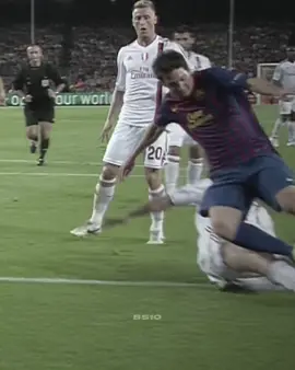 Nesta knows how to stop Messi 🥶
