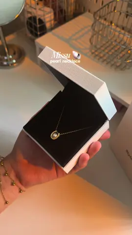 of course it’s non tarnish 😽 #missu #missujewelry #necklace #necklaceforwomen #missunecklace 