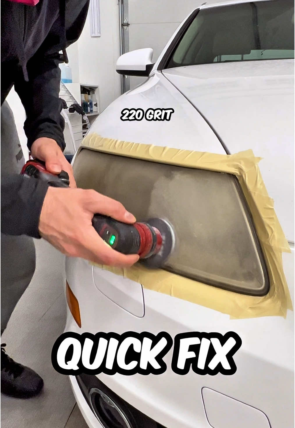 ASMR How to restore yellow headlights #tiktokautocampaign #carmaintenance 