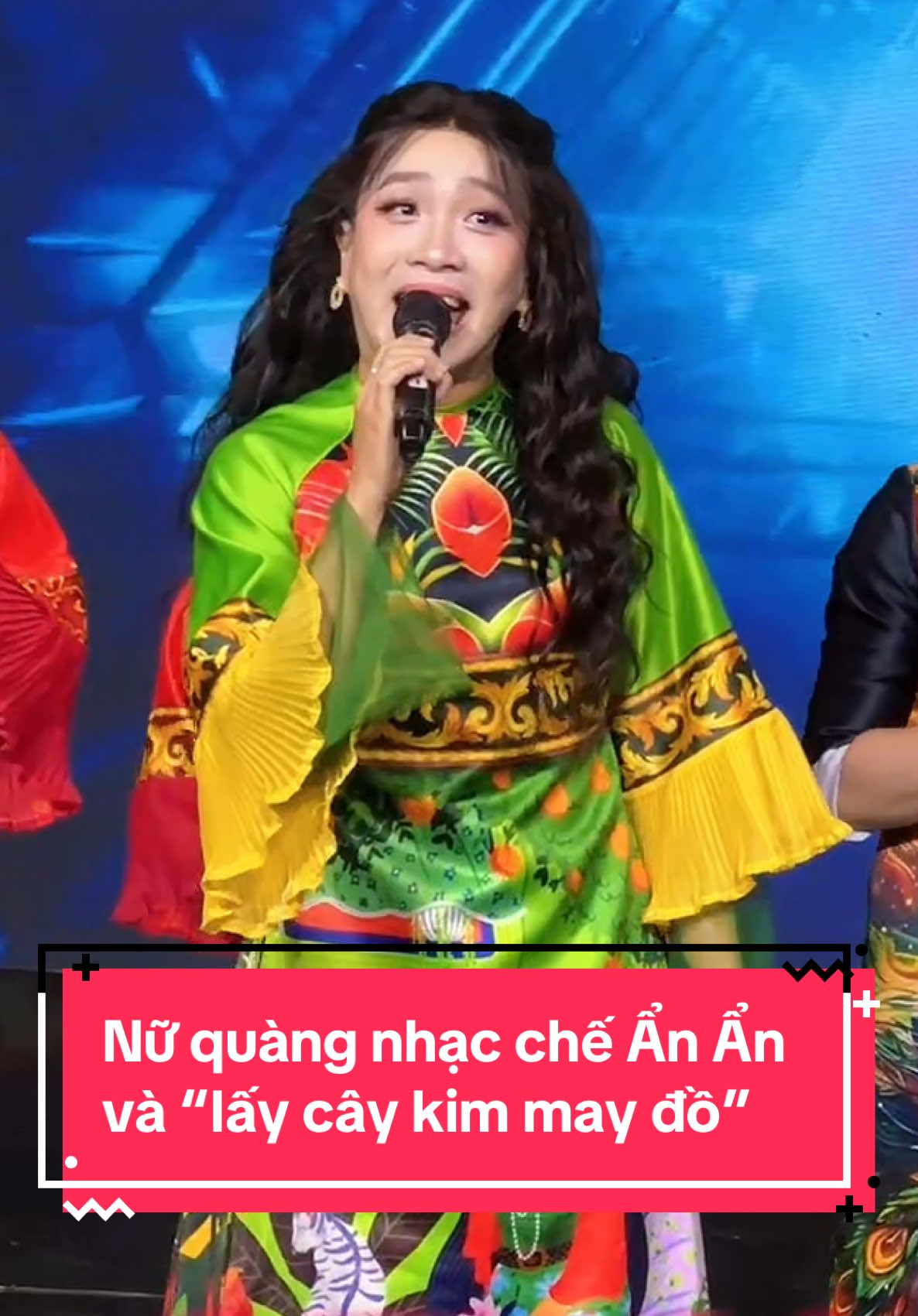 Nữ quàng nhạc chế Ẩn Ẩn tiếp tục “lấy cây kim may đồ” #sgtt #lôtô #doanlotosaigontanthoi #tiktokgiảitrí #ẩnẩn 