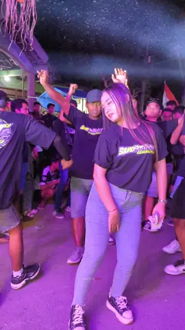 bendino petuk 🤣 @yenii_ag  #fyp #karnavalbanyuanyar #karnavalsoundsystem #horeg #dancerkarnaval #fyppppppppppppppppppppppp #kabupatenkediri #kediritiktok 