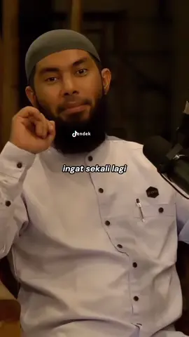 Tidak masuk kategori durhaka seorang anak perempuan yg menolak perjodohan dari ortunya tapi dengan syarat jika lelaki yg dijodohkan itu fasik (jauh dari agama) dan tetap menolaknya dgn cara yg ma’ruf #fyp #dakwah #islam 
