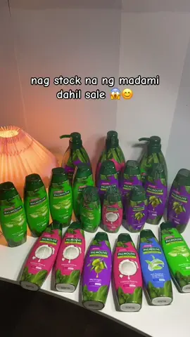 ganda ng buhok ko dahil sa shampoo na to #palmoliveshampoo #palmolivenaturals #shampoo #essentials #dailyneeds 