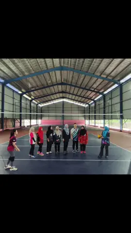 Team Pharmacy Pahang 2025. Bola tukar warna. Ajaib kan🤣