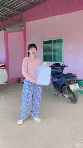 อ้ายมาเปลี่ยนน้ำ