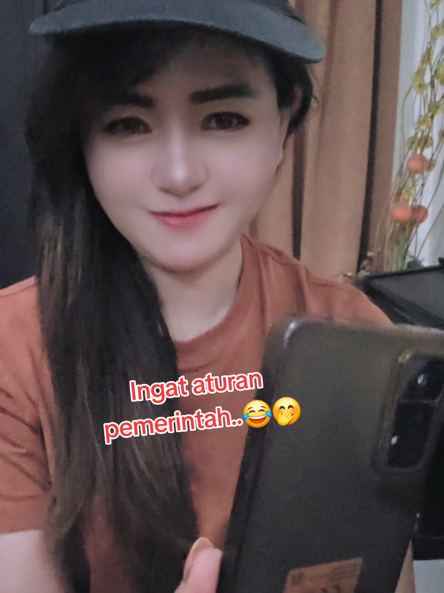 Ingat aturan pemerintah Bag😂🤭#lucutiktok #Astine #fyp 