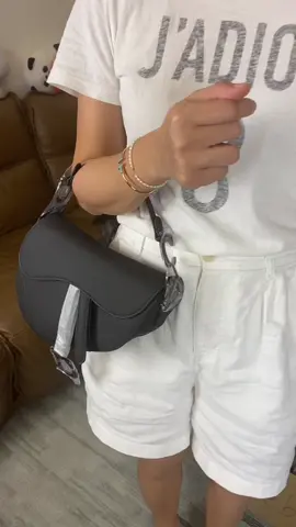 Dm to get#bags #OOTD #fashion #fyp #tiktokmademebuyit #fashiontiktok 