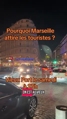 #Marseille #VieuxPort #Touristes  #LaNuit 