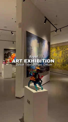 free art exhibition dekat transportasi umum, karyanya keren keren banget & warnanya bagus!  📍Galeri Zen1 Jakarta Jl. Purworejo No.24 Dukuh Atas Menteng, Jakarta Pusat ⏰ Senin - Minggu (09.00-20.00) 🗓️ Periode Sampai 21 Agustus #artexhibition #exhibition #exhibitionjakarta #pameran #pameranseni #pameranjakarta #placetogo #placetogojkt #event #jakarta #galerizen1 
