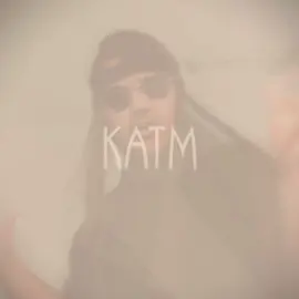 @UncleHattan @ملك الكاريزما @Unclehattan 💣 #fyp #viral #tiktok #تصميم #edit #القنبله #capcut #هتان 