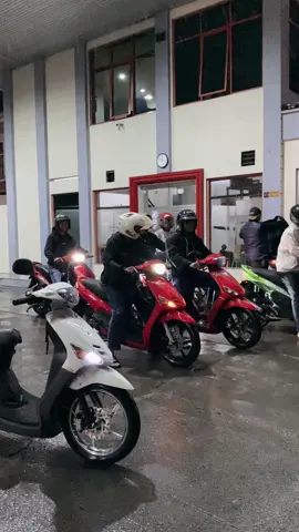 Yuk kita miotoran lagii guys 😍 . #fyp #fyppppppppppppppppppppppp #dypp #mio #yamaha #bogor #sunmori #nogormetik #fypシ゚ #miosporty #