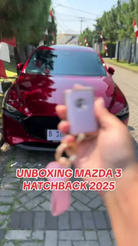 Unboxing gurumusuh kalo kata orang sunda mah 😭🙏🏻 Maaf aku tidak bisa estetik kaya orang-orang 😌 #mazda3hatchback #mazda3 #mazda 