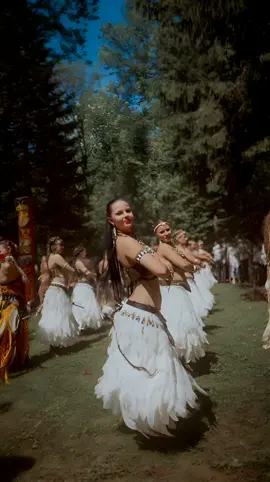 I need your attention.#nativetiktok #fyp #tribe #mohawk #native#nativefamily #usa #nativeamerican#nativeamericantiktok#nativeamericanhistory #tiktok 