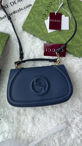 #unboxing #bags #bagstyle #fashion #unboxingvideo 