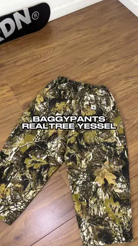 New motif for Yessel baggy pants ‼️🛒 #nrdn04 #outfitinspo #outfitinspiration #88sale #88 #gajiansale #baggypants 