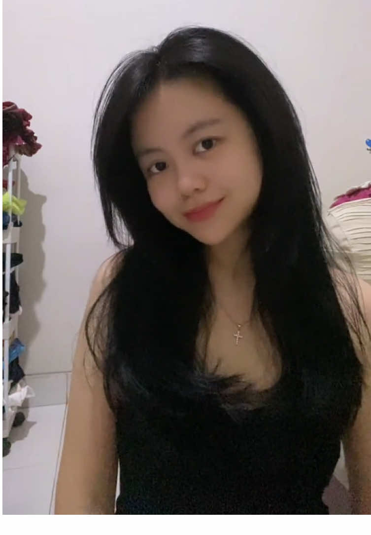 thinking about to cut my hair 🥹👱‍♀️  #draftpost 