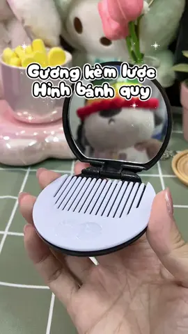 1 món đồ không thể thiếu trong túi xách của mọi cô gái kkk #embe1m55 #genzreview95 #review #guongkemluoc #guongcamtay #guongmini #guongtrangdiem 
