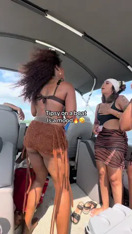 I love my friends 🤣 happy 35th to me 🔥🔥🔥🔥 (Aug 23)  #fyp #explore 