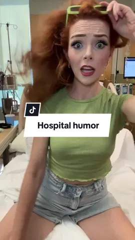 One of us is pushing a human out of their body and the other is just here for the vibes. @karinagillette  #pregnancyhumor #hospitalhumor #laboranddelivery #givingbirth #sisters #pregnancy 