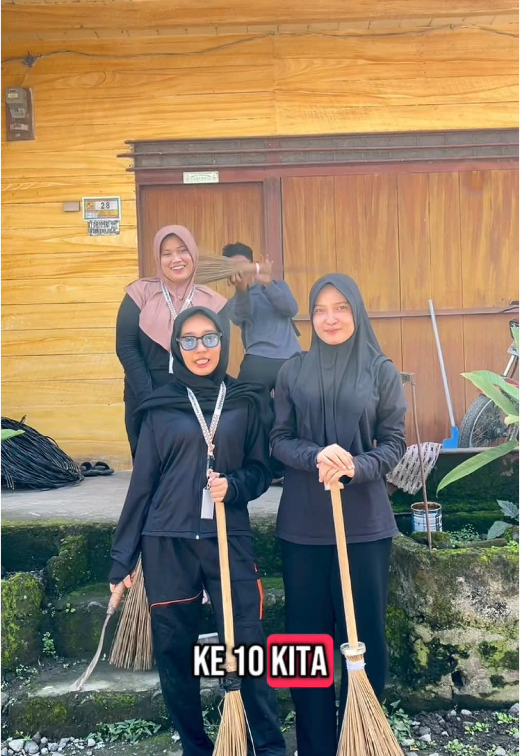 Harusnya day 11 guys #kkn2025 #promomakanmerdeka #fyp #foryou #fypシ゚viral #fyppppppppppppppppppppppp 