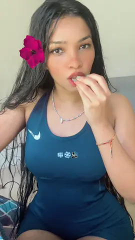 Its the satisfying sound😍🧊 #viral #trending #iceeating #iceeatingasmr #ice #msindependent00 