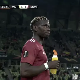 admiring from afar. #pogba #juventus #foryou 