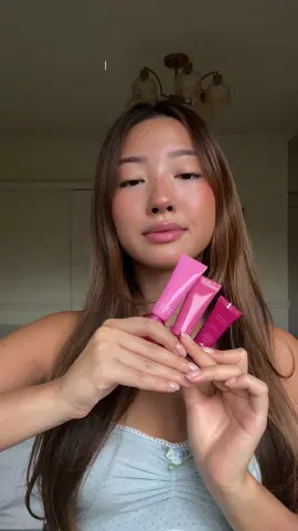 Love love love the keychain design–– now I’ll never leave the house without a nuse lipgloss 💕💕  - #nuse #nusegloss #rejulipgloss #lipgloss #glowlip #nuselip #kbeauty 