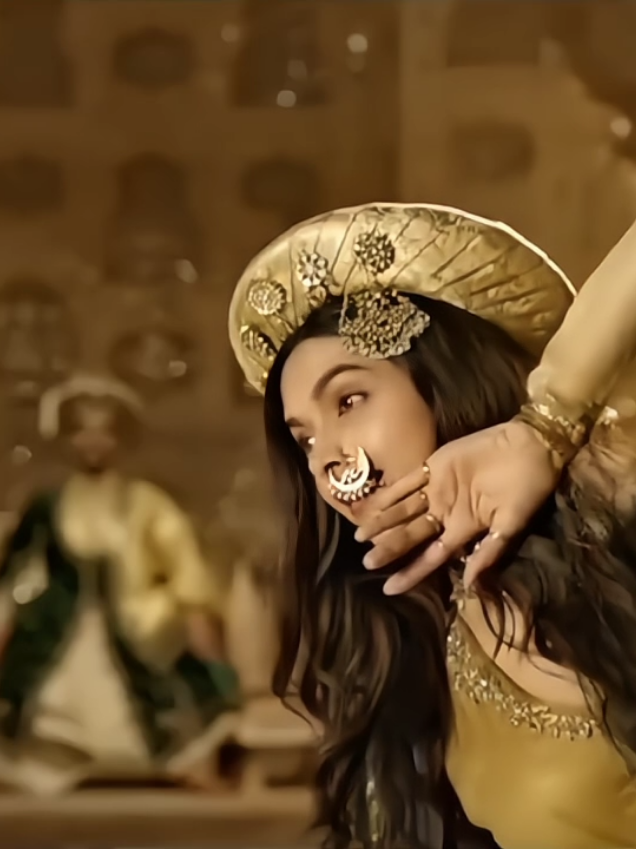 mastani cegil abiesszz.. #bollywood #bollywoodmovie #bollywoodsong #fyp #bajiraomastani #mastani  #bajirao #ranveersingh #deepikapadukone 