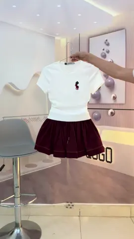 #thoitrangnu #fyp #outfit #baoyen #moingaymotoutfit #phoidotrend #xuhuongtiktok #xuhuong #viral #viralvideo #myoutfit #tiktokviral #setboxinh #phoido #thinhhanh #phoidoxinh #vayxinh #vaylen 
