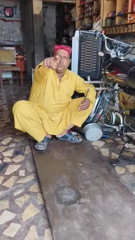 CG125 Oil Change & Engine Cleaning Hashtags: #CG125 #OilChange #EngineCleaning #BikeMaintenance 🏍️🛠️ Zulfiqar Ali 1 🔧⚙️@TiktokPakistanOfficial @TikTok #MotorbikeCare #MechanicTip