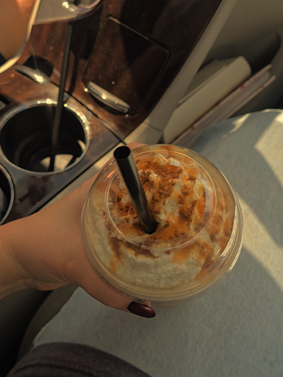 🥾🧸🦊☕️🐿🍎 #caramelapple #apple #augtober #fallcoffee #fypシ゚viral 