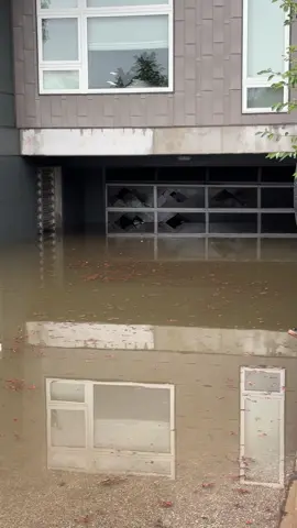 All of our cars are completely totaled floating around in the basement 😭 #milwaukee #wisconsin #flood #flashfood #foryou #explore #414milwaukee 