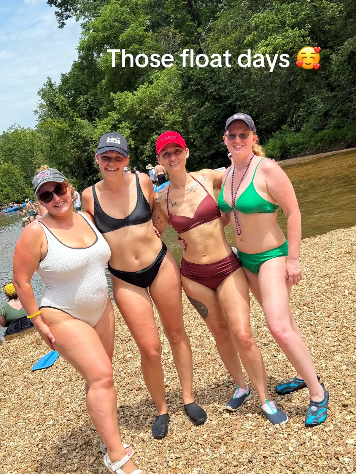 Can’t wait to float again in a couple weeks! Living that float life #missouri #float #girls #girlstrip #bikini 
