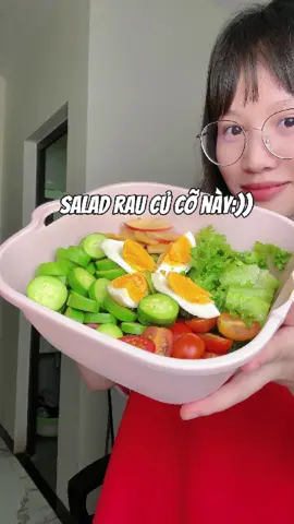 Ăn salad rau củ cứ phải nhiều cỡ này😁 #saladraucu #sotsaladchanhleo #saladsotchanhday #reviewanngon #fuongthieungu 