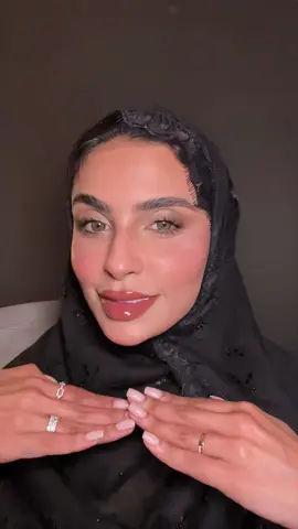 المنتجات الجميله من @AshGlam  #makeuptutorial #ميكب_تتوريال #ريفيو #beautyhacks #fypシ゚ 