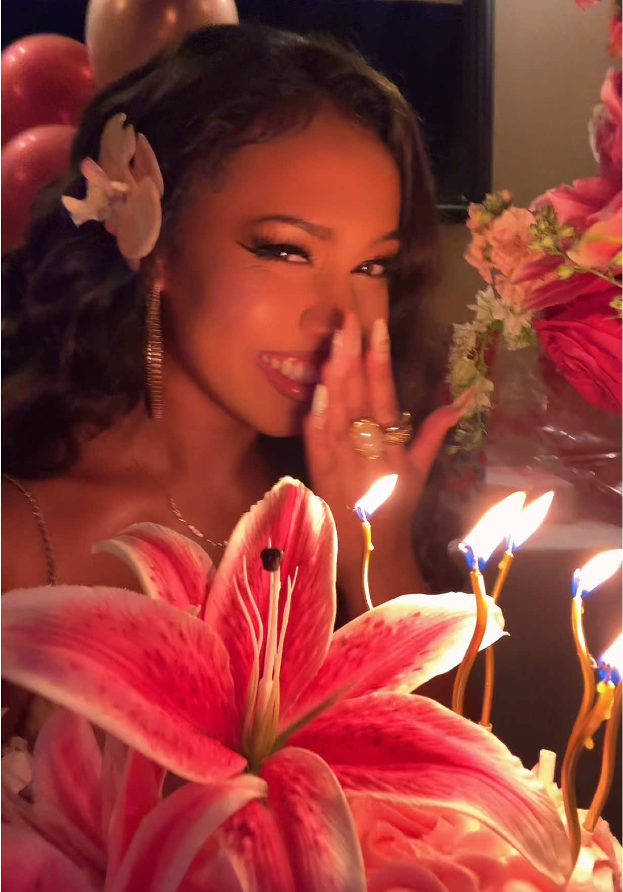 its my birthday🎂🌺!!!!!!!! #fyp 