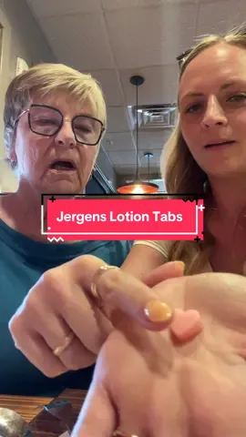 What took them so long to come up with this?! @JergensUS #jergens #lotion #lotionbursts 