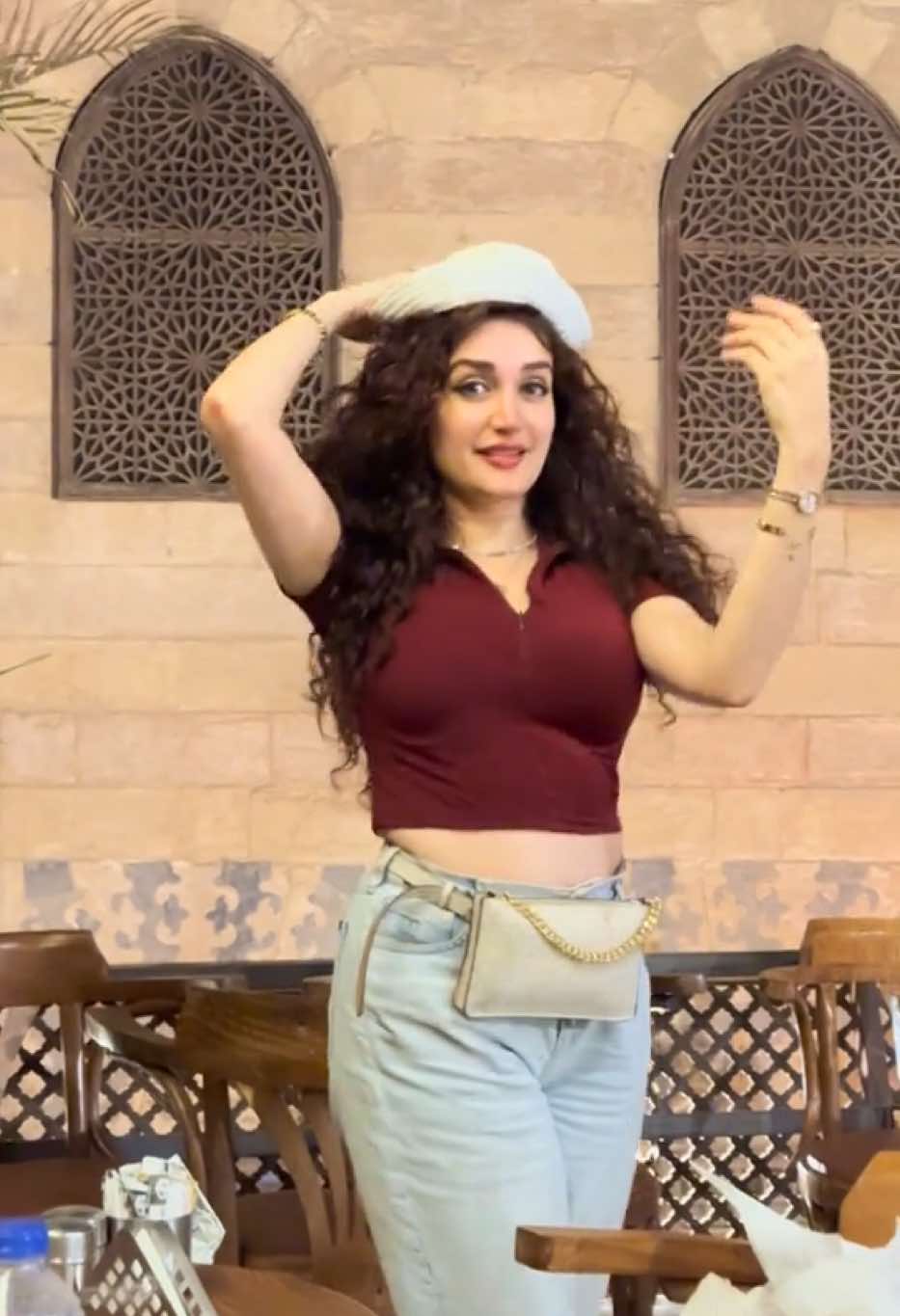 يلا نتعلم الرقص المصري على اصوله 😂😍