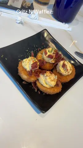 Brunch in La: Gritz N Wafflez  -Food was 🔥 -The only thing is no mimosas  It’s a small location so make reservations ahead of time !  #losangeles #breakfast #brunchideas #Foodie #fypシ #fypシ゚viral 