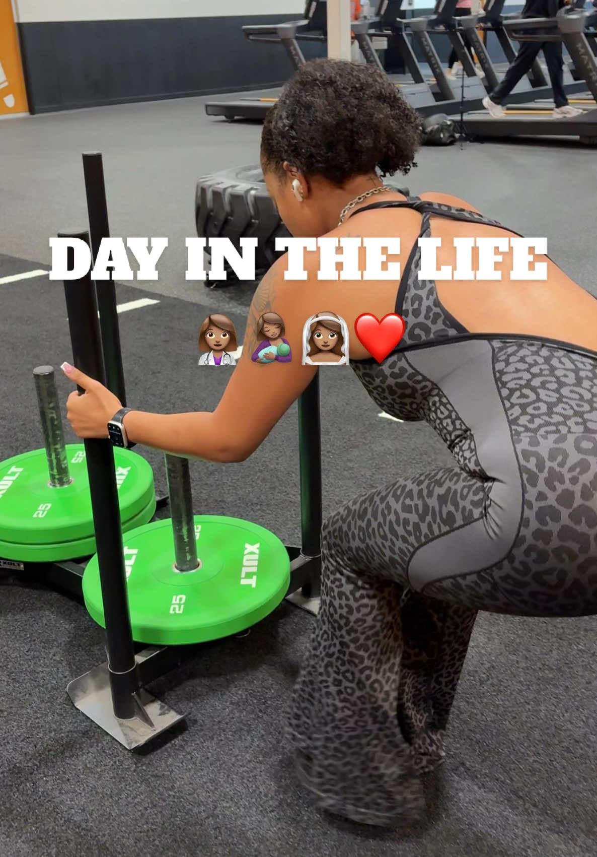 Day in the life vlog🤍 #fyp #viral #viralvideo #viraltiktok #nurse #nursetok #registerednurselife #lpntorn #rn #lpn #nursing #nursingstudent #girlmom #girlmomlife #girlmomsoftiktok #girlmoms #girlmama #fiancee #fiancee💍 #fianceecheck #wife #wifey #wifeymaterial #wifeystatus #wifeyvibes #2026bride #bride2026 #mom #MomsofTikTok #newmom #newmom #newparent #gymrat #gymrats #contentcreator #girlcontent 