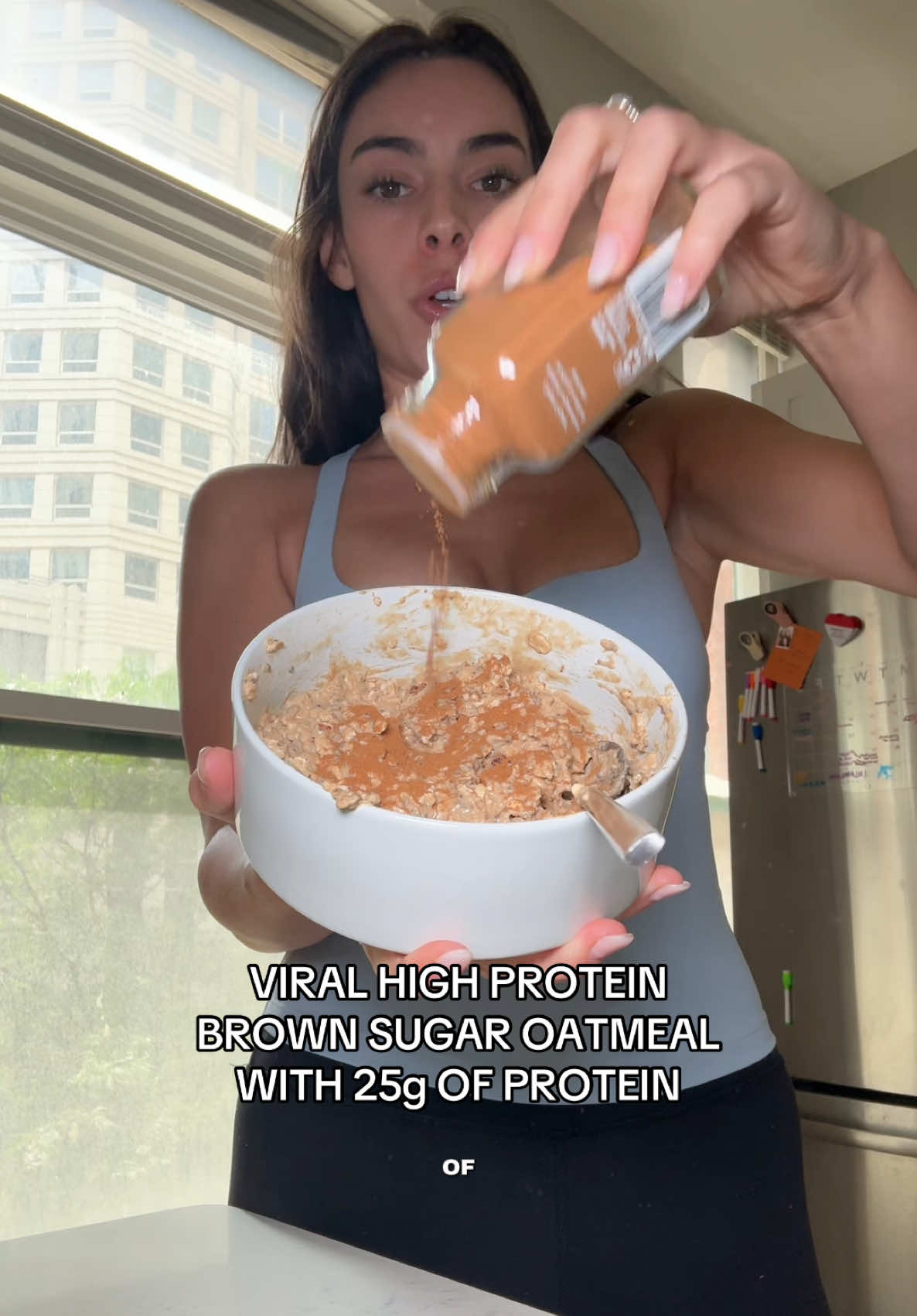 You know the brown sugar smell that lingers in your house THATS WHAT THIS TASTES LIKE #brownsugaroatmeal #highproteinrecipes #bestproteinpowder 